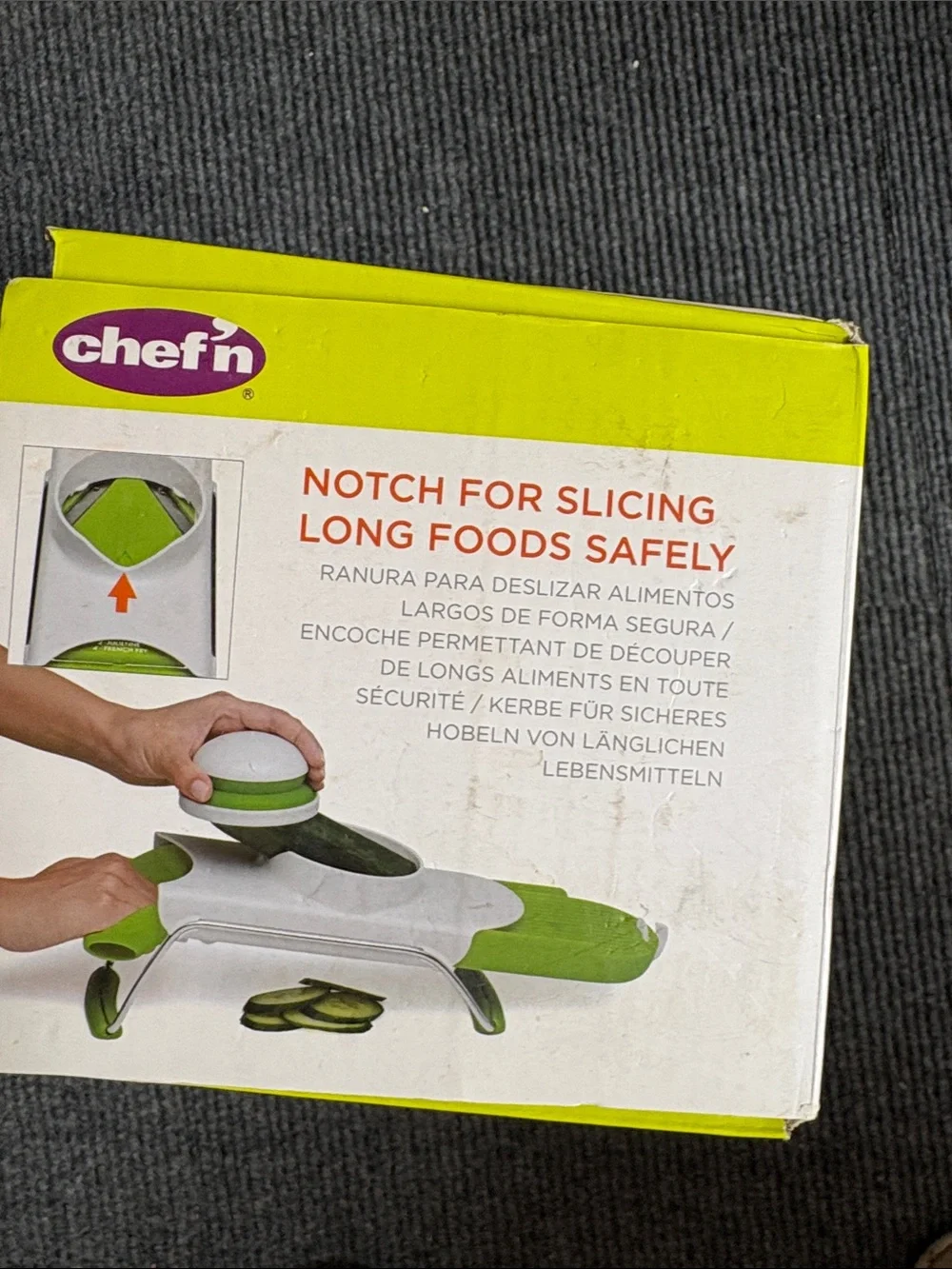 Pull'n Slice Mandoline - White and Green
